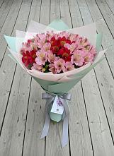 Букет цветов из:  Альстромерии в Жабкино
