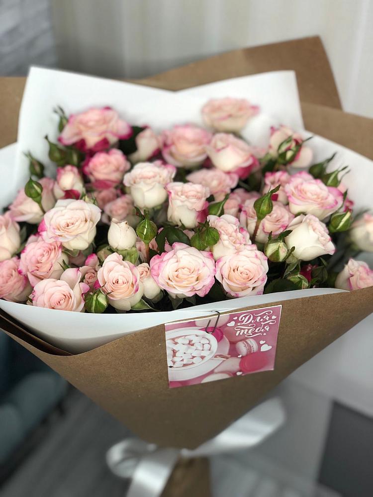 Букет цветов из: Розы в Жабкино