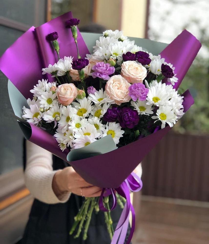 Букет цветов из: Хризантемы, Гвоздики и Розы в Жабкино