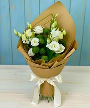 Букет цветов из:  Хризантемы и Лизиантусы в Жабкино