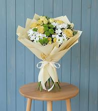 Букет цветов из:  Хризантемы и Розы в Жабкино