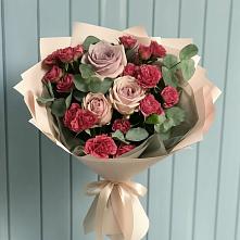 Букет цветов из:  Гвоздики и Розы #REPLACE_PRED# Жабкино
