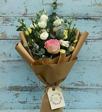 Букет цветов из:  Розы и Лизиантусы #REPLACE_PRED# Жабкино