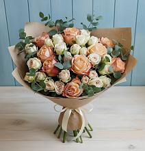 Букет цветов из:  Альстромерии и Розы в Жабкино