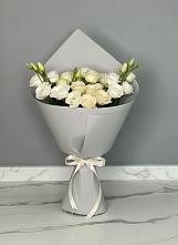 Букет цветов из:  Розы и Лизиантусы в Жабкино